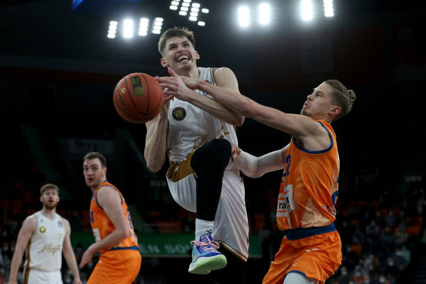 对手往往能 对手往往能