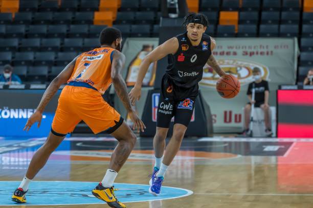 场面中稳定 场面中稳定