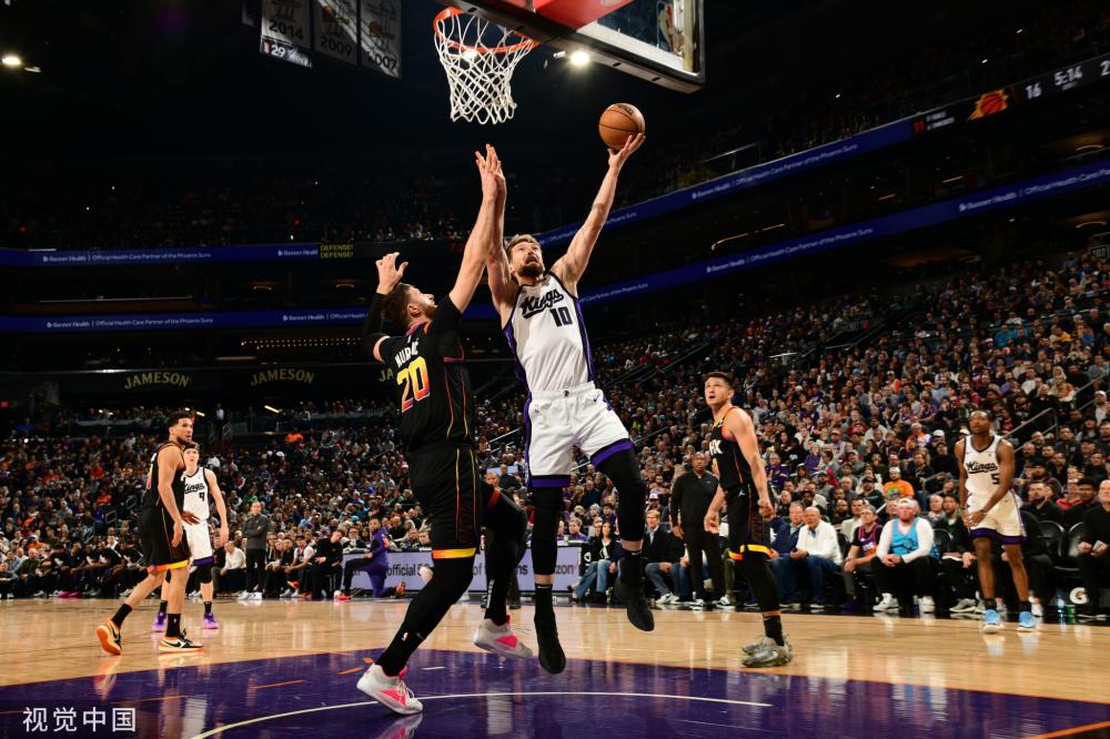 他不仅保持 他不仅保持