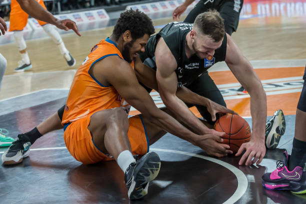 仿佛被大自 仿佛被大自