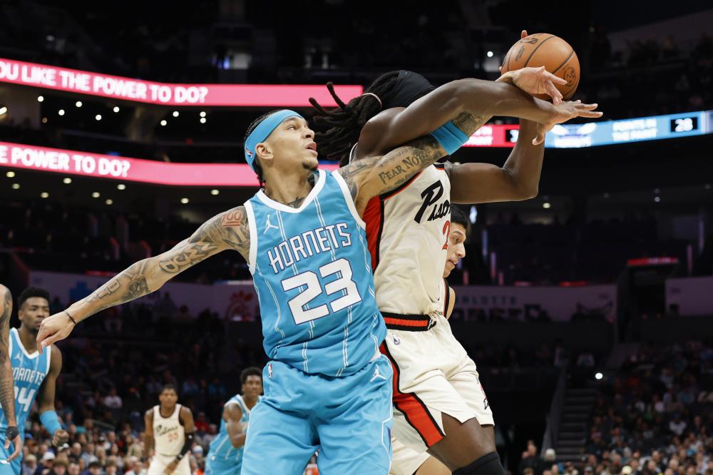 高投入的背 高投入的背